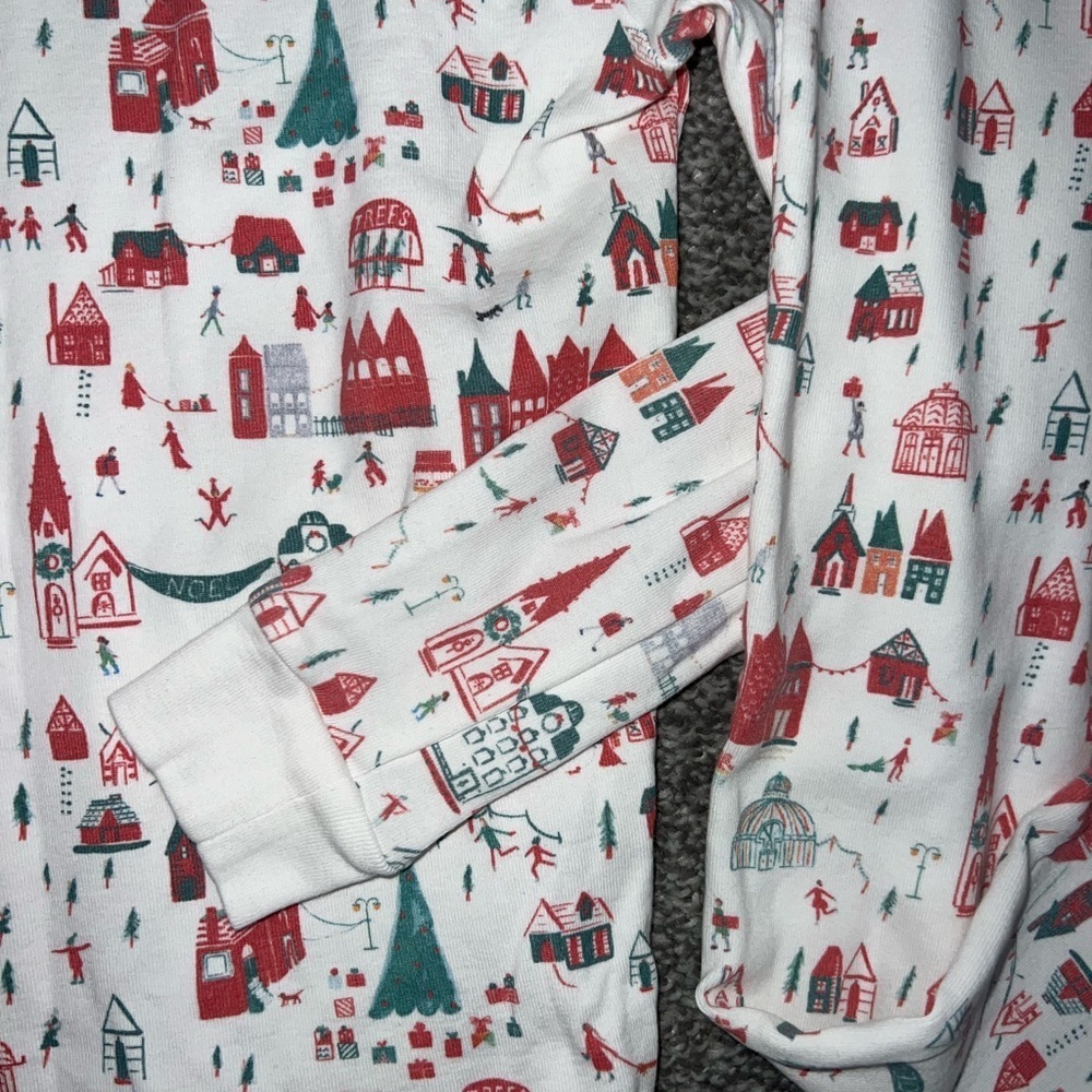 MAISON ME Eden Holiday Pajama Set, Mr. Boddington's Village - Picture 6 of 10